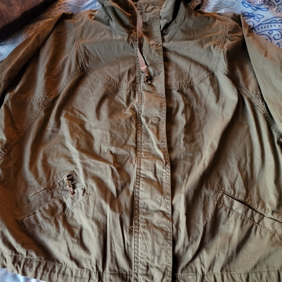 Jacket - Picture 1 of 2